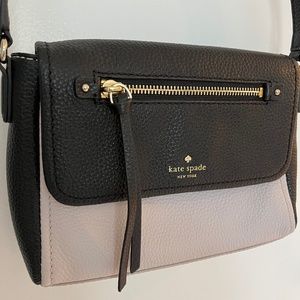 Kate Spade Crossbody Purse - Black and Light Gray